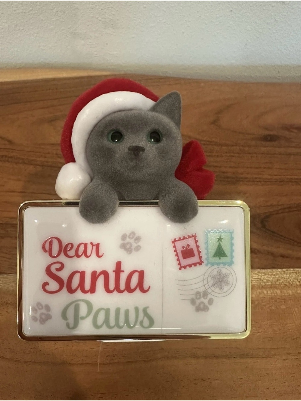 Bath & Body Works: Christmas Gray Cat Dear Santa Paws Wallflower Refill Plug